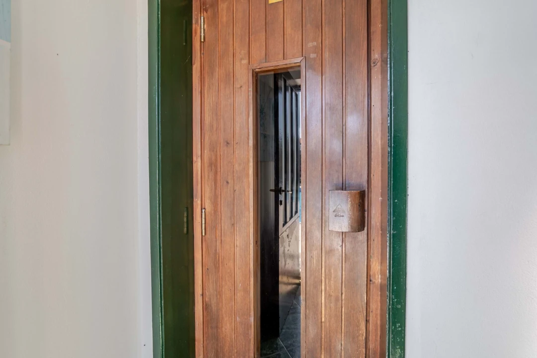 Moradia T6 para Venda em Folgosa Foto 100