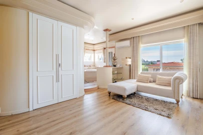 Moradia T6 para Venda em Folgosa