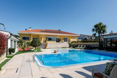 Moradia T6 para Venda em Folgosa