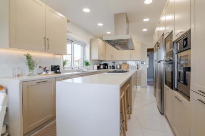 Moradia T6 para Venda em Folgosa