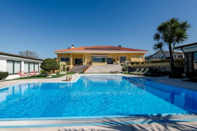 Moradia T6 para Venda em Folgosa