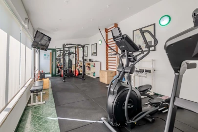 Moradia T6 para Venda em Folgosa