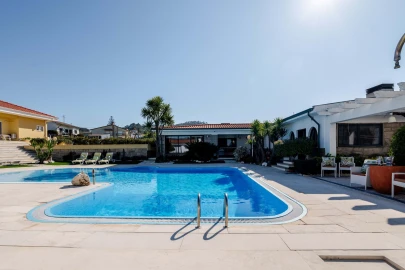 Moradia T6 para Venda em Folgosa