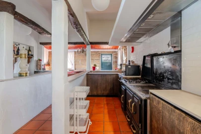 Moradia T6 para Venda em Folgosa