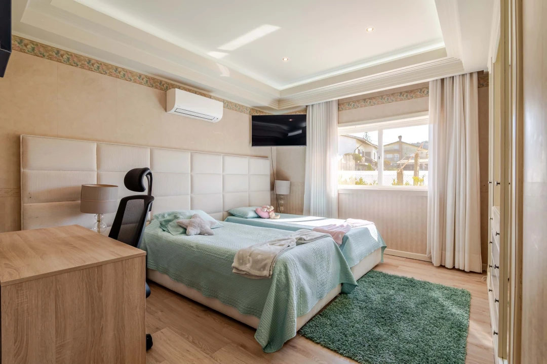 Moradia T6 para Venda em Folgosa Foto 64