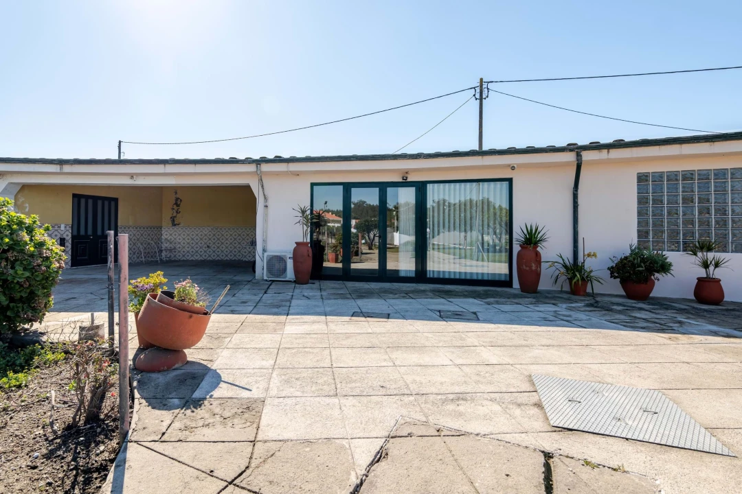 Moradia T6 para Venda em Folgosa Foto 102