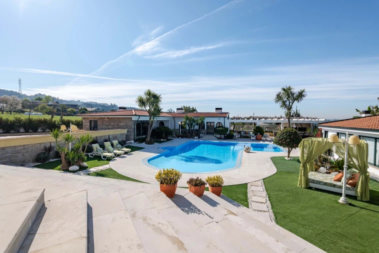 Moradia T6 para Venda em Folgosa Foto 4