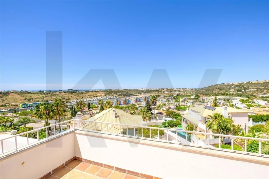 Moradia T4 para Arrendamento férias em Albufeira e Olhos de Água Foto 38