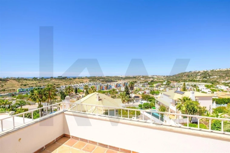 Moradia T4 para Arrendamento férias em Albufeira e Olhos de Água Foto 38