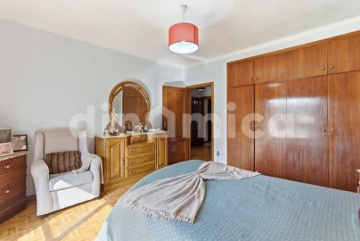 Apartamento T2 para Venda em Vermoim