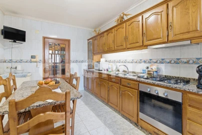 Apartamento T2 para Venda em Vermoim