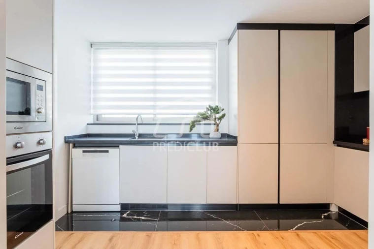 Apartamento T3 para Venda em São Martinho Foto 6