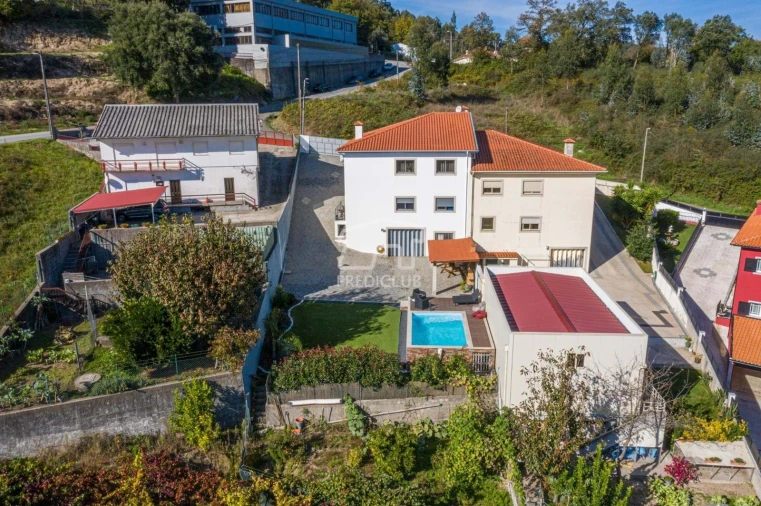 Moradia T3 para Venda em Torrados e Sousa Foto 32