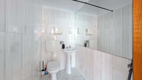 Negócio para Arrendamento em Armação de Pera