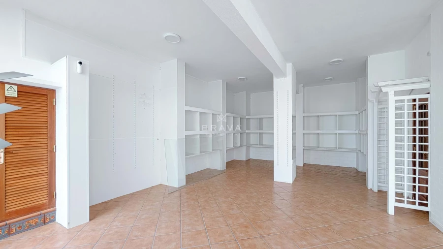 Negócio para Arrendamento em Armação de Pera Foto 7