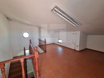 Moradia T4 para Venda em Vila Nova de São Bento e Vale de Vargo