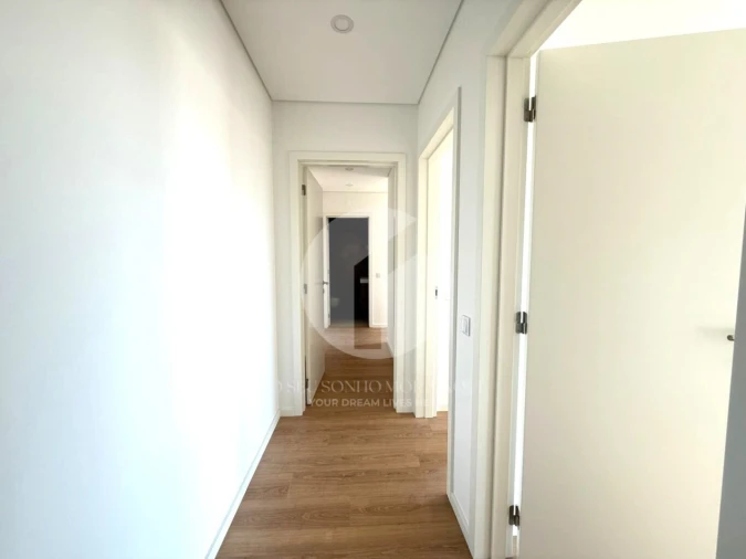 Apartamento T2 para Venda em Faro (Sé e São Pedro) Foto 18