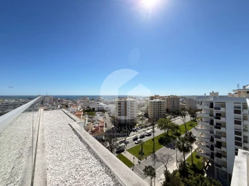 Apartamento T2 para Venda em Faro (Sé e São Pedro)