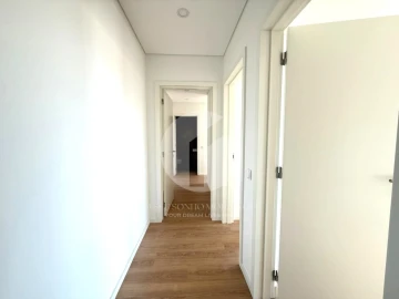 Apartamento T2 para Venda em Faro (Sé e São Pedro)