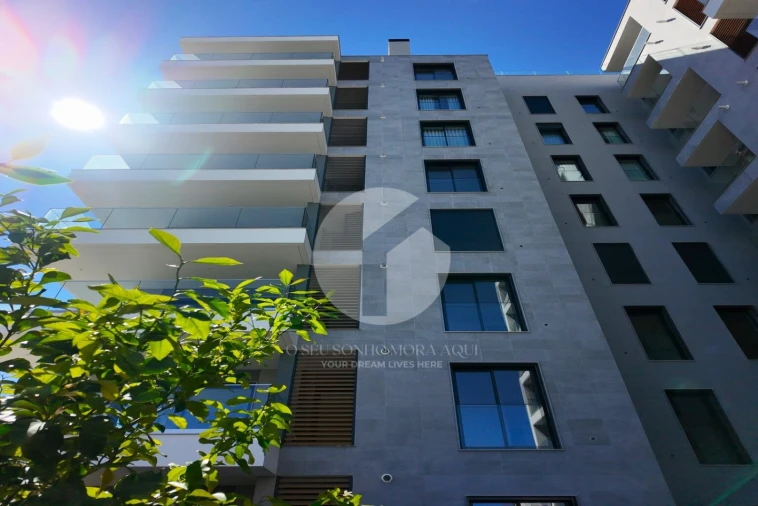 Apartamento T2 para Venda em Faro (Sé e São Pedro) Foto 3