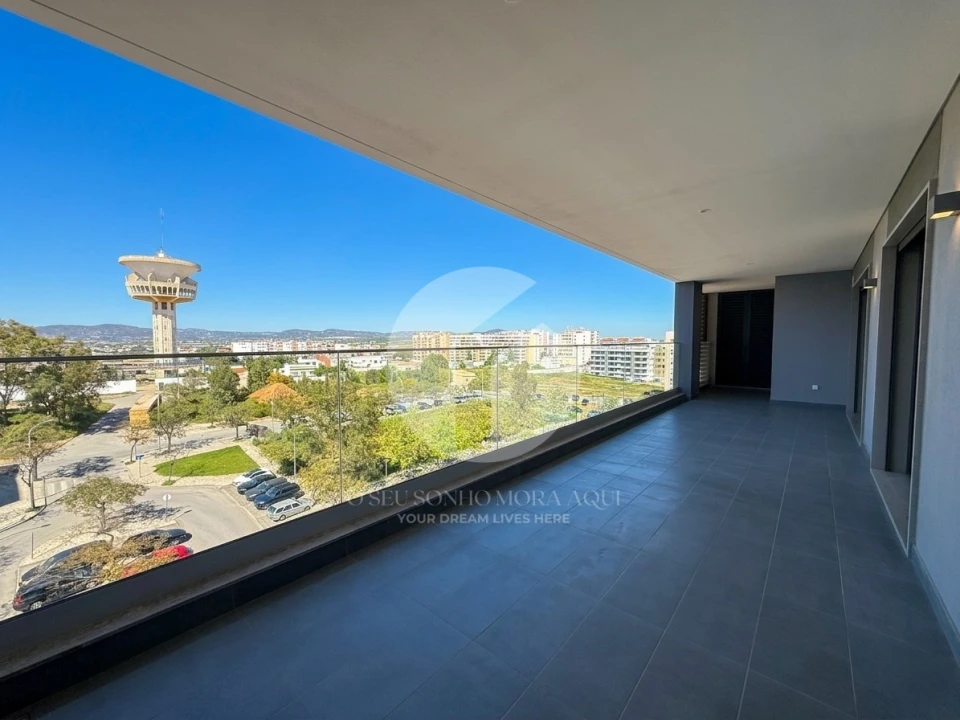 Apartamento T2 para Venda em Faro (Sé e São Pedro) Foto 23