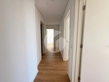 Apartamento T4 para Venda em Faro (Sé e São Pedro)