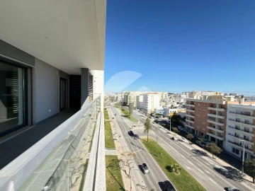 Apartamento T4 para Venda em Faro (Sé e São Pedro)