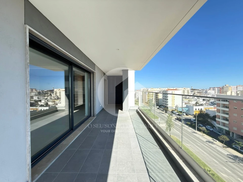 Apartamento T4 para Venda em Faro (Sé e São Pedro) Foto 15