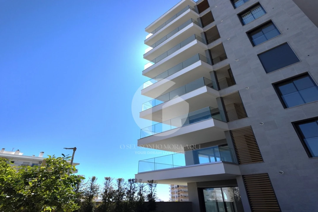 Apartamento T3 para Venda em Faro (Sé e São Pedro) Foto 4