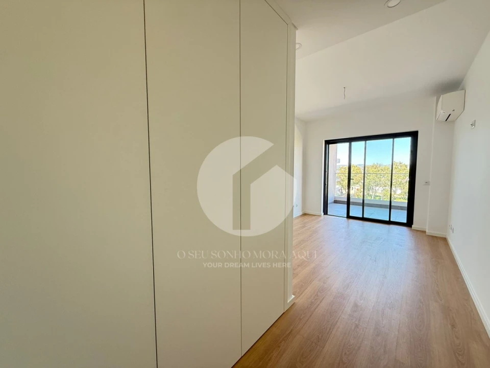 Apartamento T3 para Venda em Faro (Sé e São Pedro) Foto 22