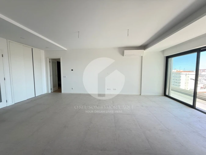 Apartamento T3 para Venda em Faro (Sé e São Pedro) Foto 15