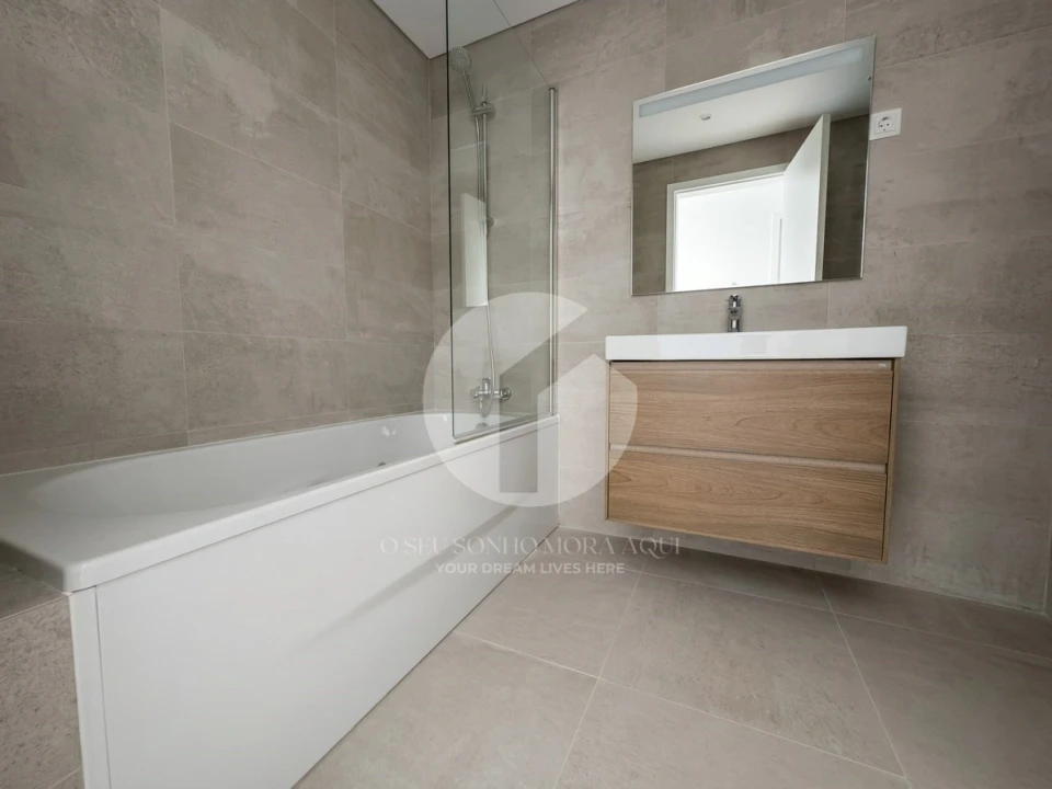 Apartamento T2 para Venda em Faro (Sé e São Pedro) Foto 20