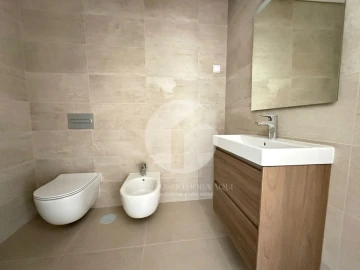 Apartamento T2 para Venda em Faro (Sé e São Pedro)