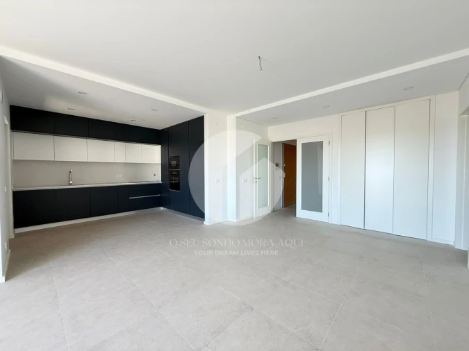 Apartamento T2 para Venda em Faro (Sé e São Pedro) Foto 11