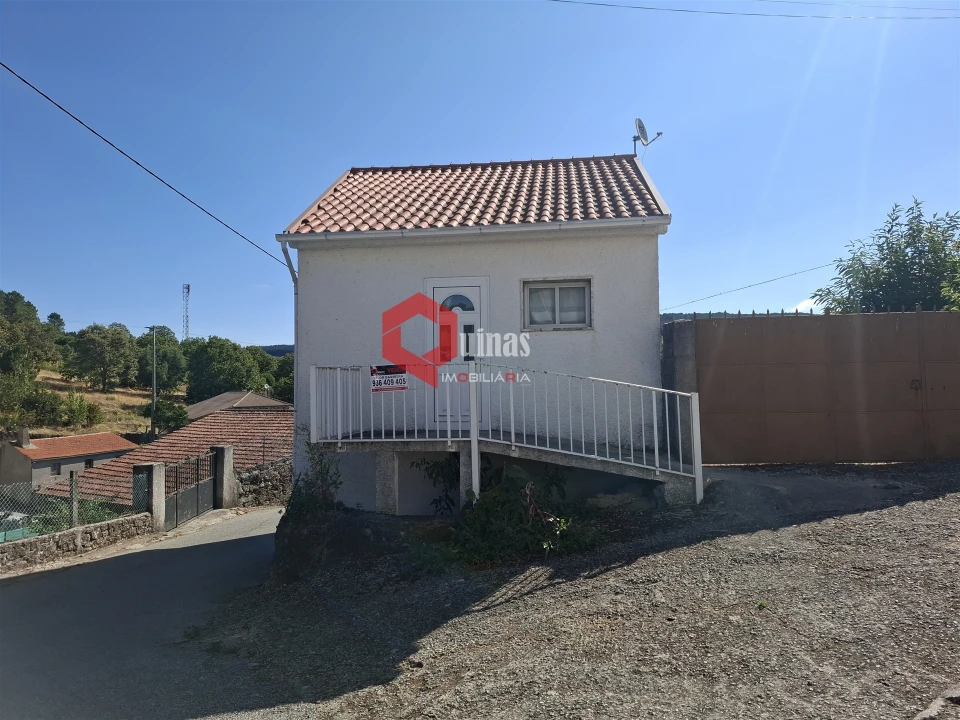 Moradia T2 para Venda em Foios Foto 2