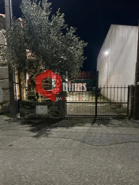 Moradia T2 para Venda em Jarmelo São Miguel