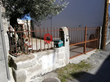 Moradia T2 para Venda em Jarmelo São Miguel