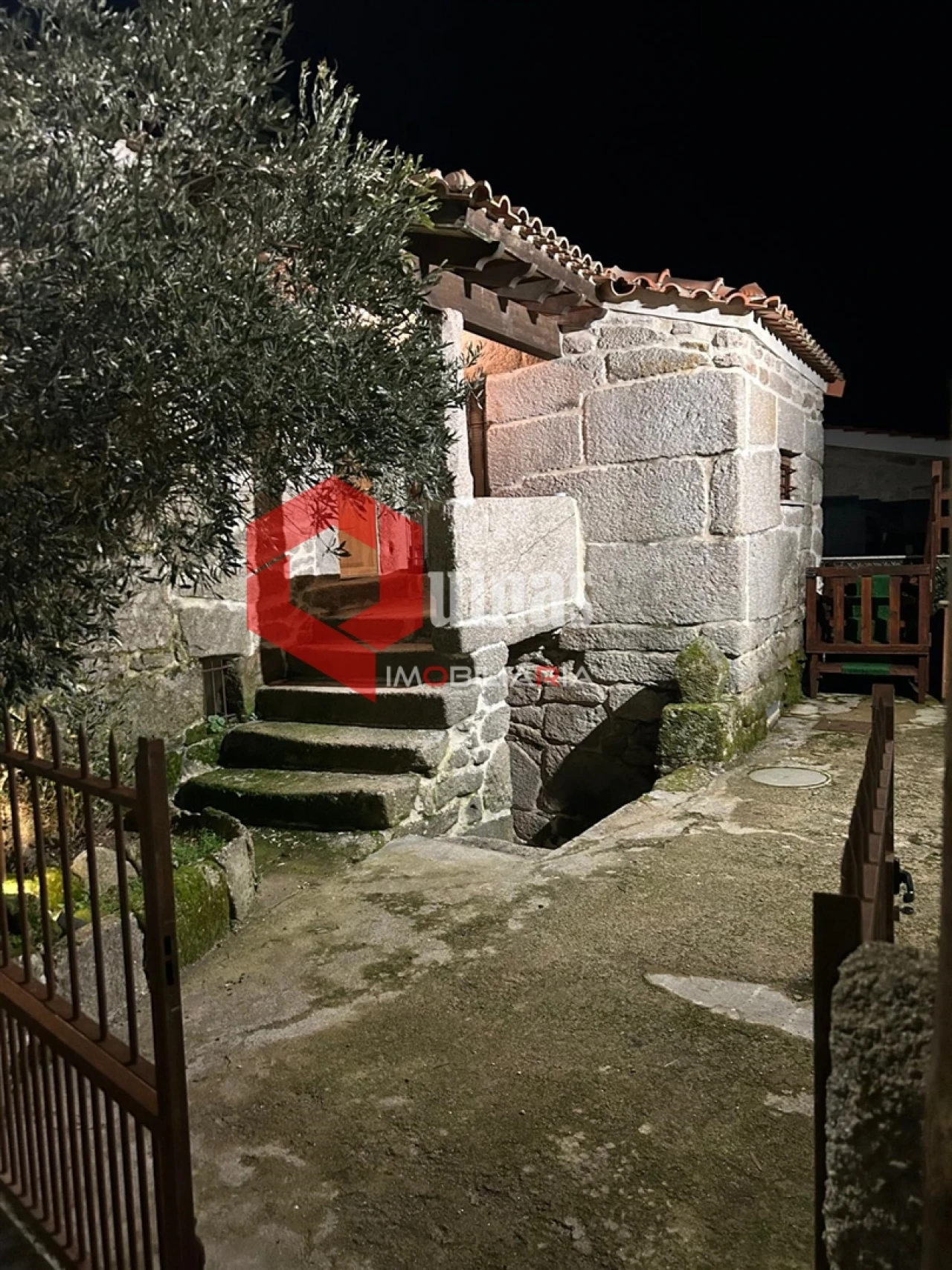 Moradia T2 para Venda em Jarmelo São Miguel Foto 28