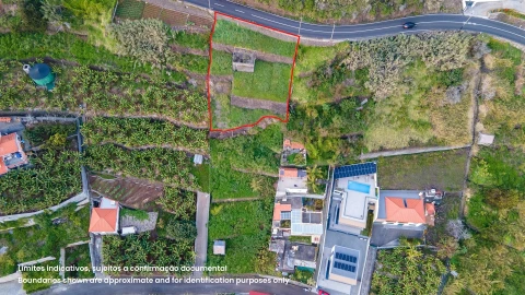 Terreno para Venda em Arco da Calheta