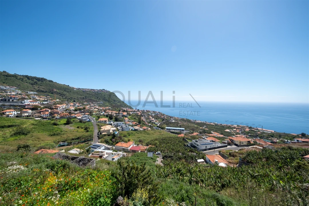 Terreno para Venda em Arco da Calheta Foto 5