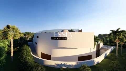 Moradia T7 para Venda em Guia