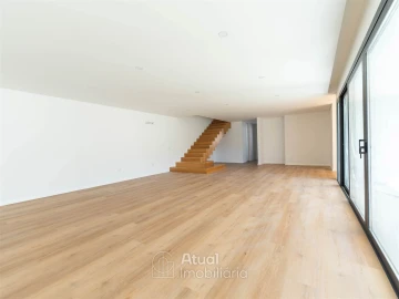 Moradia T3 para Venda em Santo Adrião de Vizela