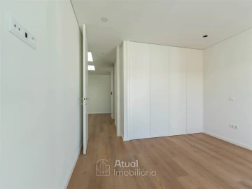 Moradia T3 para Venda em Santo Adrião de Vizela