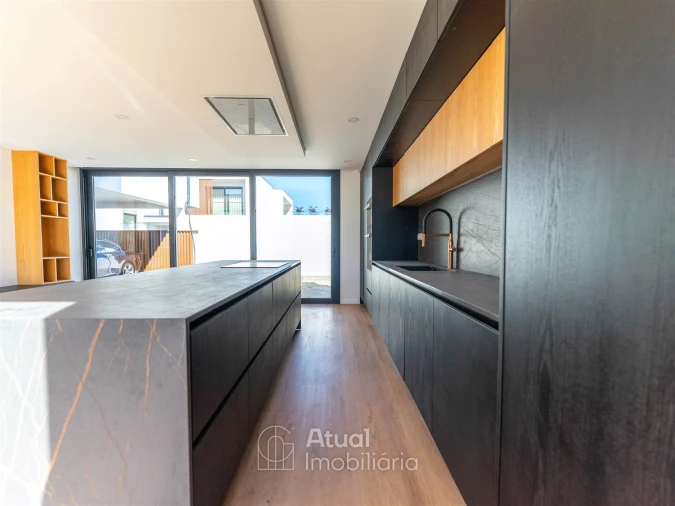 Moradia T3 para Venda em Santo Adrião de Vizela Foto 6