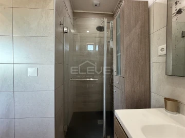 Apartamento T0 para Venda em Vilar de Andorinho