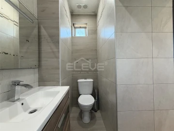 Apartamento T0 para Venda em Vilar de Andorinho