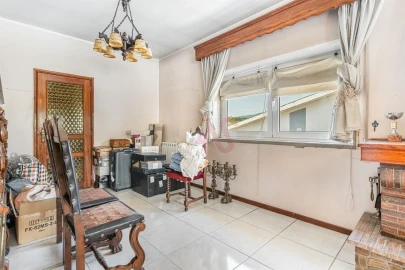 Moradia T5 para Venda em Silvares