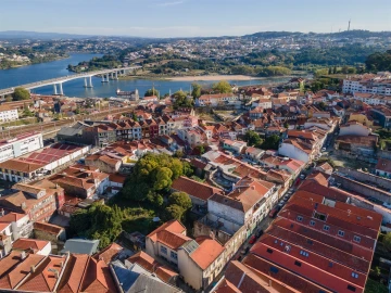 Moradia T2 para Venda em Campanhã