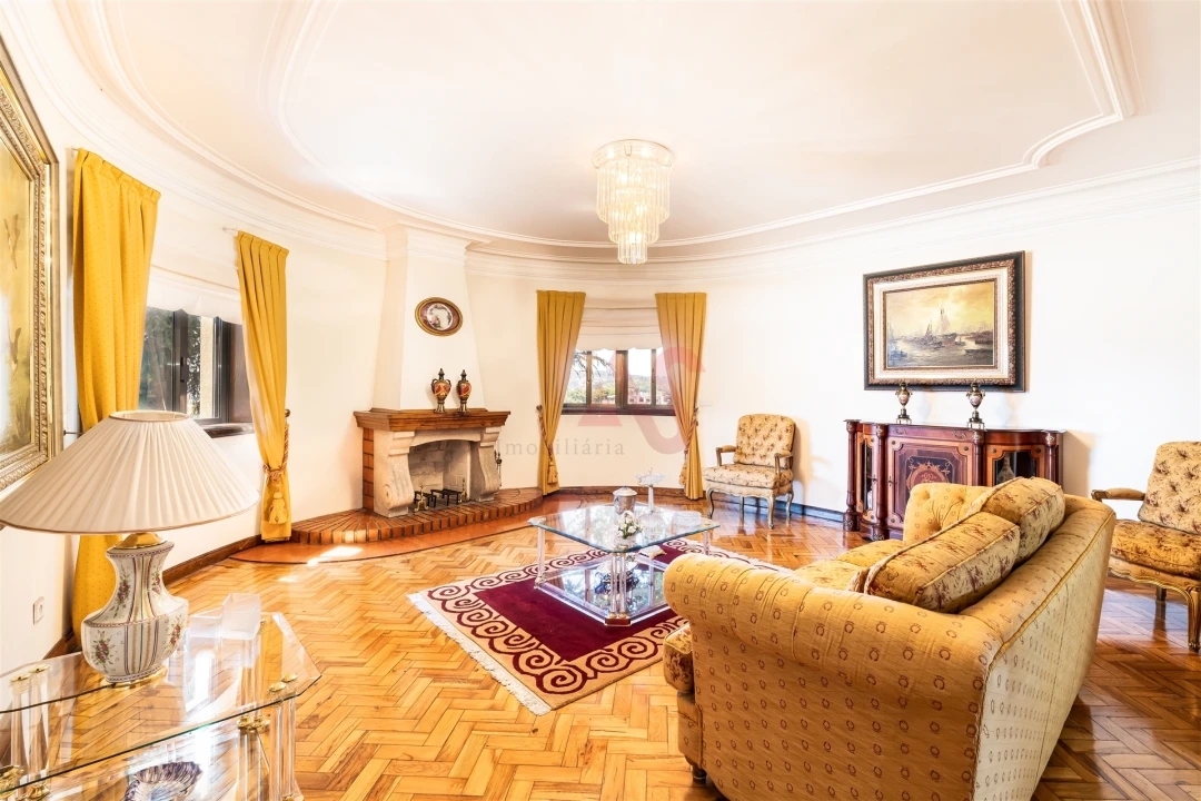 Moradia T6 para Venda em Cristelos, Boim e Ordem Foto 11