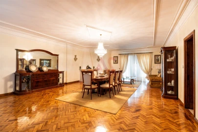 Moradia T6 para Venda em Cristelos, Boim e Ordem